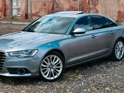Gebraucht Audi A6 Comfort 204 PS (150 kW) 2011 Grau Limousine