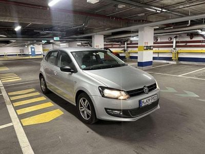 Używany VW Polo Match 90 KM (66 kW) 2013 Szary Hatchback