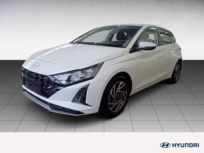 Gebraucht Hyundai i20 Trend 101 PS (74 kW) 2025 Weiß Kleinwagen