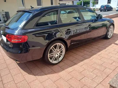 Gebraucht Audi A4 Ambition 265 PS (194 kW) 2008 Schwarz Kombi