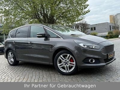 Second-hand Ford S-MAX Titanium 209 CP (153 kW) 2016 Gri Monovolum