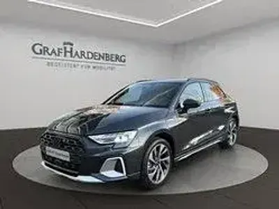 Gebraucht Audi A3 e-tron Sport 150 PS (110 kW) 2025 Grau Kleinwagen