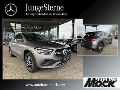 Gebraucht Mercedes GLA200 Progressive 163 PS (119 kW) 2020 Grau SUV