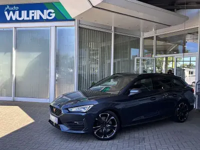 Gebraucht Cupra Leon VZ 245 PS (180 kW) 2024 Grau Kombi