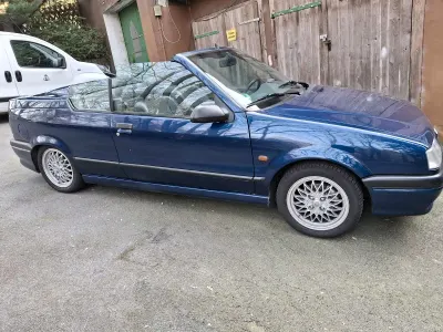 Gebraucht Renault 19 90 PS (66 kW) 1995 Blau Cabrio
