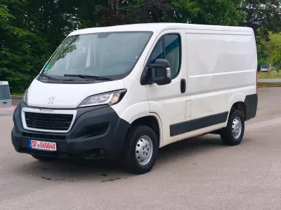 Gebraucht Peugeot Boxer 120 PS (88 kW) 2020 Weiß Van