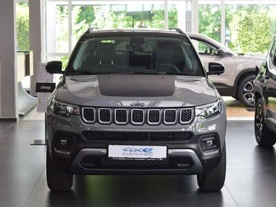 Gebraucht Jeep Compass 241 PS (177 kW) 2024 Grau SUV