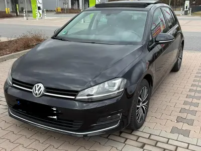Gebraucht VW Golf VII Allstar 110 PS (80 kW) 2017 Schwarz Limousine