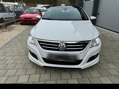 Gebraucht VW Passat 300 PS (220 kW) 2010 Weiß Coupé