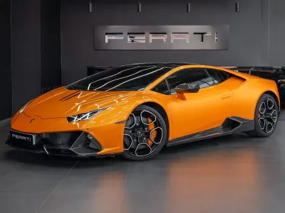 Gebraucht Lamborghini Huracán 640 PS (470 kW) 2022 Orange