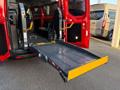 Gebraucht Ford Transit Custom 131 PS (96 kW) 2020 Rot Van / Kleinbus