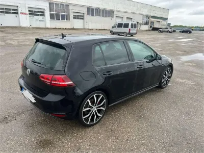 Gebraucht VW Golf VII GTD 184 PS (135 kW) 2014 Limousine