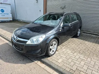 Gebraucht Opel Astra 105 PS (77 kW) 2007 Schwarz Kombi