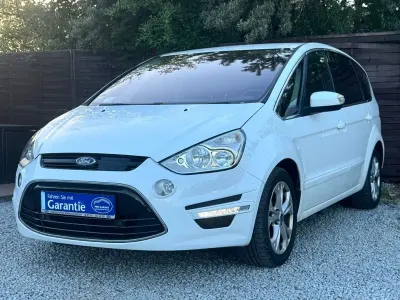 Gebraucht Ford S-MAX Titanium 163 PS (119 kW) 2013 Weiß Van / Kleinbus