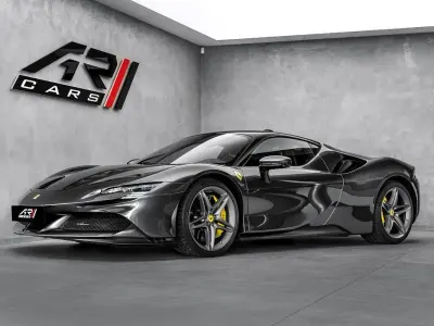 Gebraucht Ferrari SF90 2021 Grau