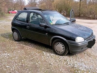 Gebraucht Opel Corsa Edition 45 PS (33 kW) 1995 Schwarz Kleinwagen