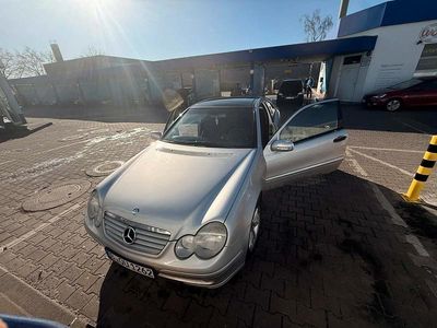 Gebraucht Mercedes C180 143 PS (105 kW) 2003 Grau Coupé