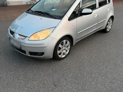 Gebraucht Mitsubishi Colt 75 PS (55 kW) 2006 Silber Kleinwagen