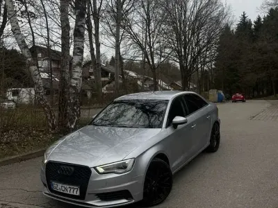 Second-hand Audi A3 Attraction 150 CP (110 kW) 2014 Gri Berlinǎ
