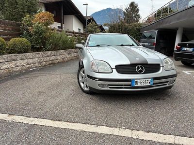 Silber Gebraucht 1999 Mercedes SLK200 Cabrio | 5.350 €
