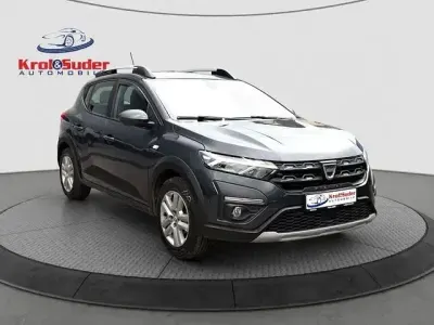 Gebraucht Dacia Sandero Comfort 95 PS (69 kW) 2022 Grau SUV