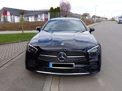 Gebraucht Mercedes E220 AMG line 194 PS (142 kW) 2023 Schwarz Coupé