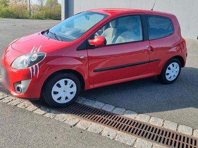 Second-hand Renault Twingo 76 CP (55 kW) 2009 Roșu Hatchback