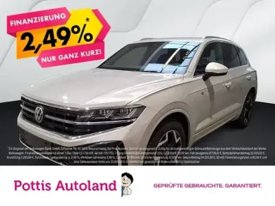 Second-hand VW Touareg R-line 231 CP (169 kW) 2025 Bej SUV