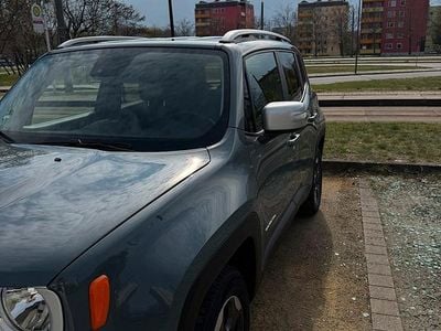 Second-hand Jeep Renegade 103 CP (75 kW) 2017 Gri SUV
