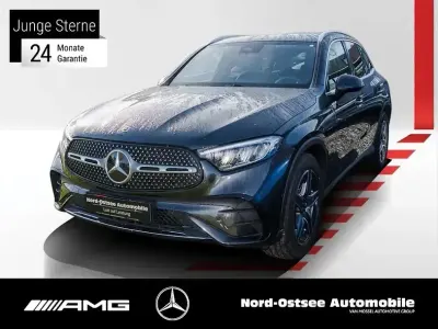 Używany Mercedes GLC300 AMG 269 KM (197 kW) 2024 Szary SUV