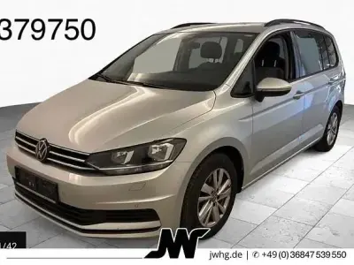 Gebraucht VW Touran Comfortline 150 PS (110 kW) 2023 Reflexsilber metallic Van / Kleinbus