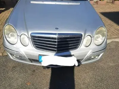 Gebraucht Mercedes E220 Avantgarde 170 PS (125 kW) 2006 Kombi