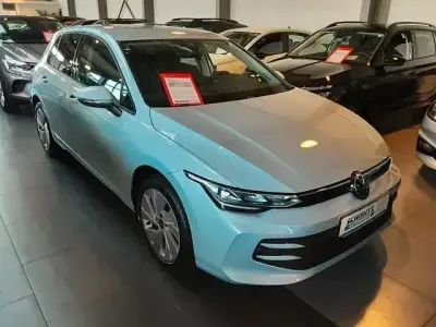 Gebraucht VW Golf VIII Goal 116 PS (85 kW) 2025 Blau Limousine