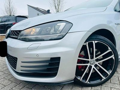 Gebraucht VW Golf VII GTD 184 PS (135 kW) 2015 Silber Limousine