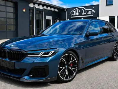 Gebraucht BMW 530 Performance 286 PS (210 kW) 2023 Blau Kombi