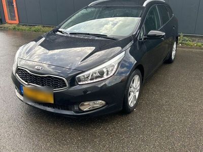 gebraucht Kia Ceed Sportswagon 1.6 CRDi 128 Platinum Edit...