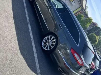 Gebraucht Ford Mondeo Vignale 211 PS (155 kW) 2017 Grau Kombi