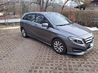 Brugt Mercedes B200 156 HK (114 kW) 2017 Grå MPV