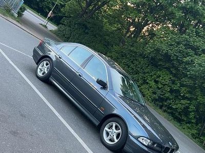 Gebraucht BMW 520 150 PS (110 kW) 1999 Grau Limousine