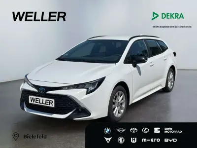 Gebraucht Toyota Corolla Business Edition 140 PS (102 kW) 2025 Weiss Kombi