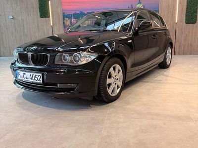 Schwarz Gebraucht 2011 BMW 116 Sport Line Kleinwagen | 5.700 € (Fairer Preis)