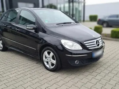 Gebraucht Mercedes B200 Elegance 136 PS (100 kW) 2006 Schwarz Van / Kleinbus