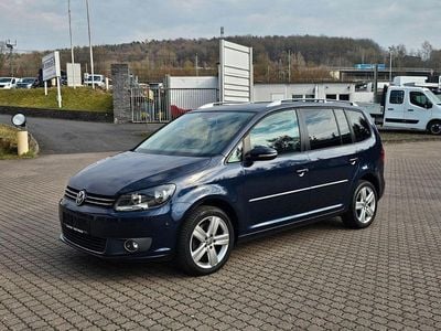 Usata VW Touran Highline 140 CV (102 kW) 2014 Blu Monovolume