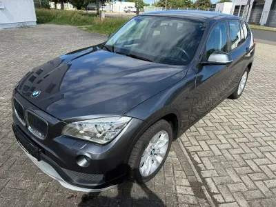 Gebraucht BMW X1 Advantage 143 PS (105 kW) 2014 Grau SUV