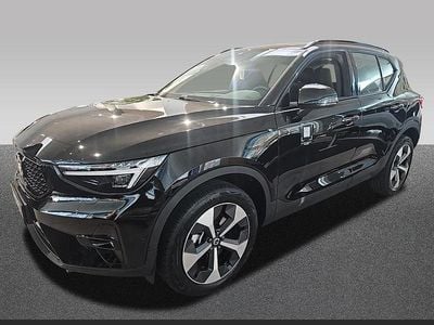 Schwarz Neu 2025 Volvo XC40 Plus SUV | 44.998 € (Fairer Preis)