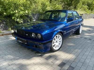 Gebraucht BMW 320 341 PS (250 kW) 1982 Blau Limousine