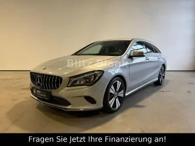 Gebraucht Mercedes CLA180 122 PS (89 kW) 2017 Silber Limousine