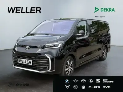 Gebraucht Toyota Proace Verso Team 177 PS (130 kW) 2024 Schwarz Kombi