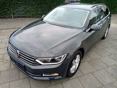 Grau Gebraucht 2016 VW Passat Kombi | 19.500 € (Fairer Preis)