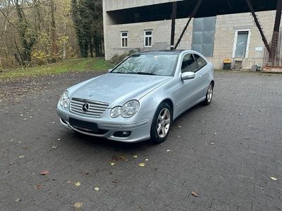Mercedes C230